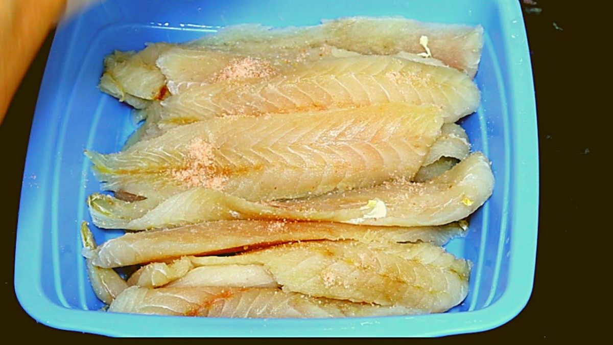 PESCADA ASSADA GASTEI POUCO PARA FAZER E A FAMÍLIA AMOU