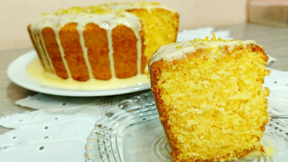 Bolo De Fubá com Laranja  Fofinho| Calda de Mousse..Meu esposo disse que eu me superei neste bolo!