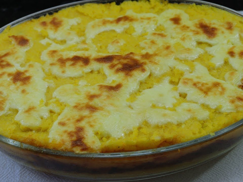 ESCONDIDINHO DE POLENTA. É DE DAR ÁGUA NA BOCA DE TÃO GOSTOSO!