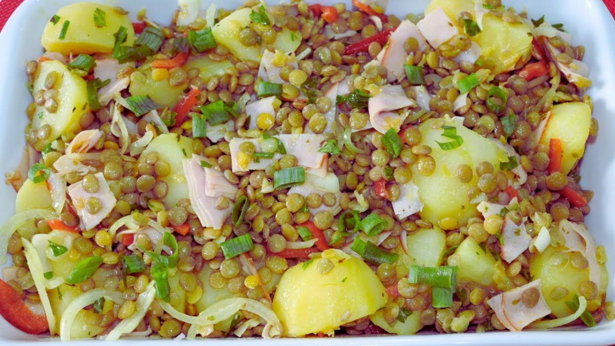 LENTILHAS COM BATATA. A MELHOR SALADA PARA A CEIA DE ANO NOVO.