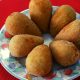 COXINHA DE FRANGO COM MASSA ECONÔMICA. GANHE DINHEIRO COM ESSA RECEITA!