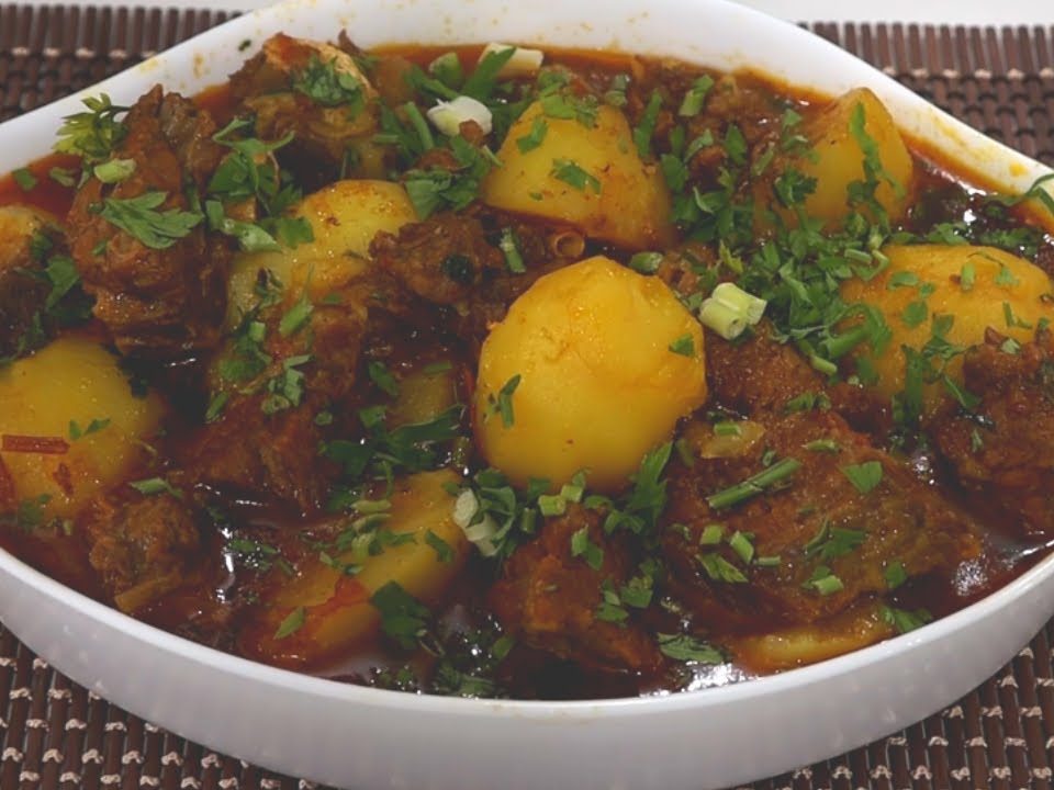 COSTELA COM BATATAS NA PANELA DE PRESSÃO. RECEITA PERFEITA PARA OS DIAS FRIOS.