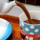 CHOCOLATE QUENTE SUPER CREMOSO. FEITO NA PANELA.RECEITA FÁCIL E RÁPIDA.