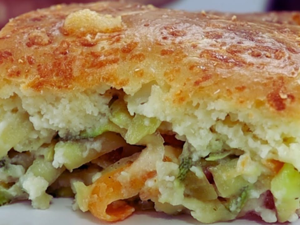 TORTA DE ABOBRINHA COM CENOURA. A MELHOR TORTA QUE VOCÊ JÁ COMEU. SIMPLES E FÁCIL.