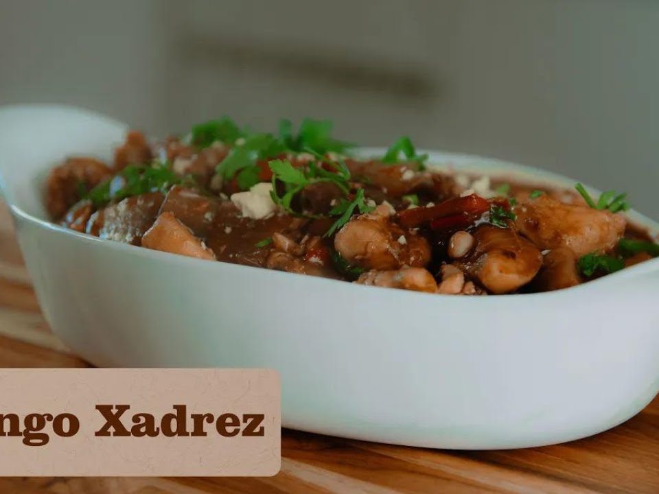 FRANGO XADREZ.RECEITA FÁCIL.VOCÊ VAI QUERER FAZER SEMPRE.