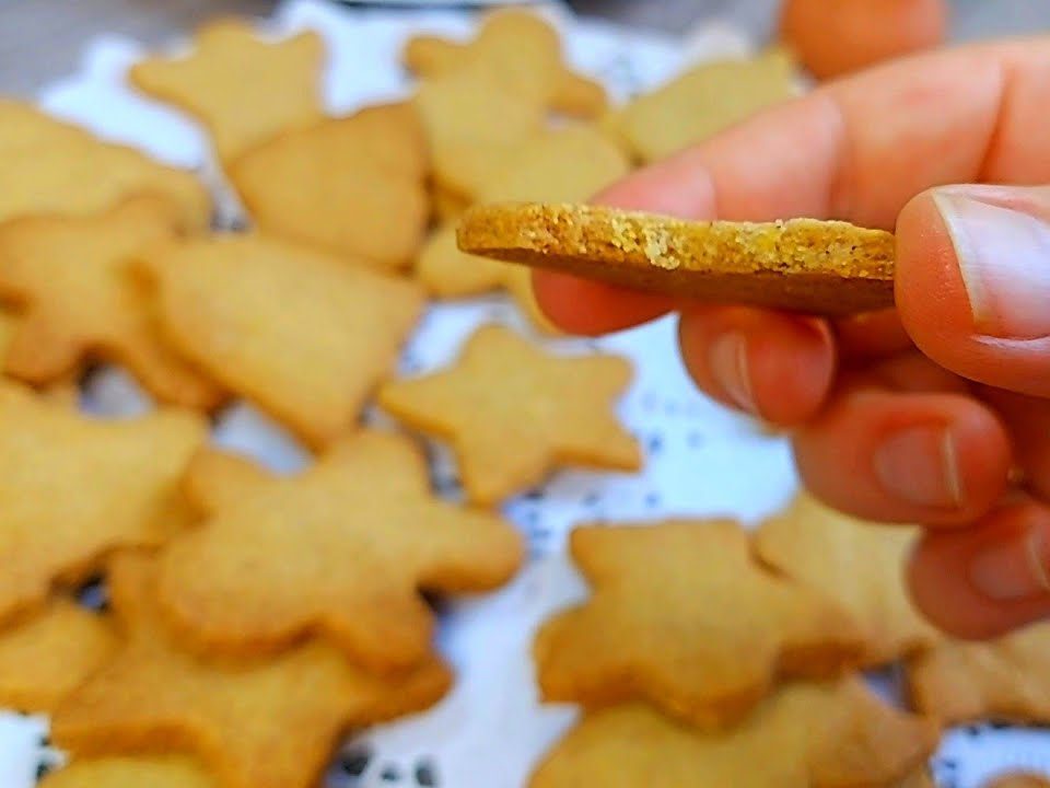 Biscoito de Fubá | Biscoito de Milho Amanteigados| Bolachinhas Fáceis e Rápidas