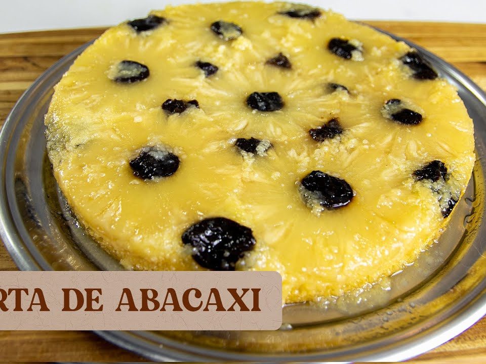 TORTA DE ABACAXI.PREPAREI EM 5 MINUTOS IDEAL PARA CEIA DE ANO NOVO.