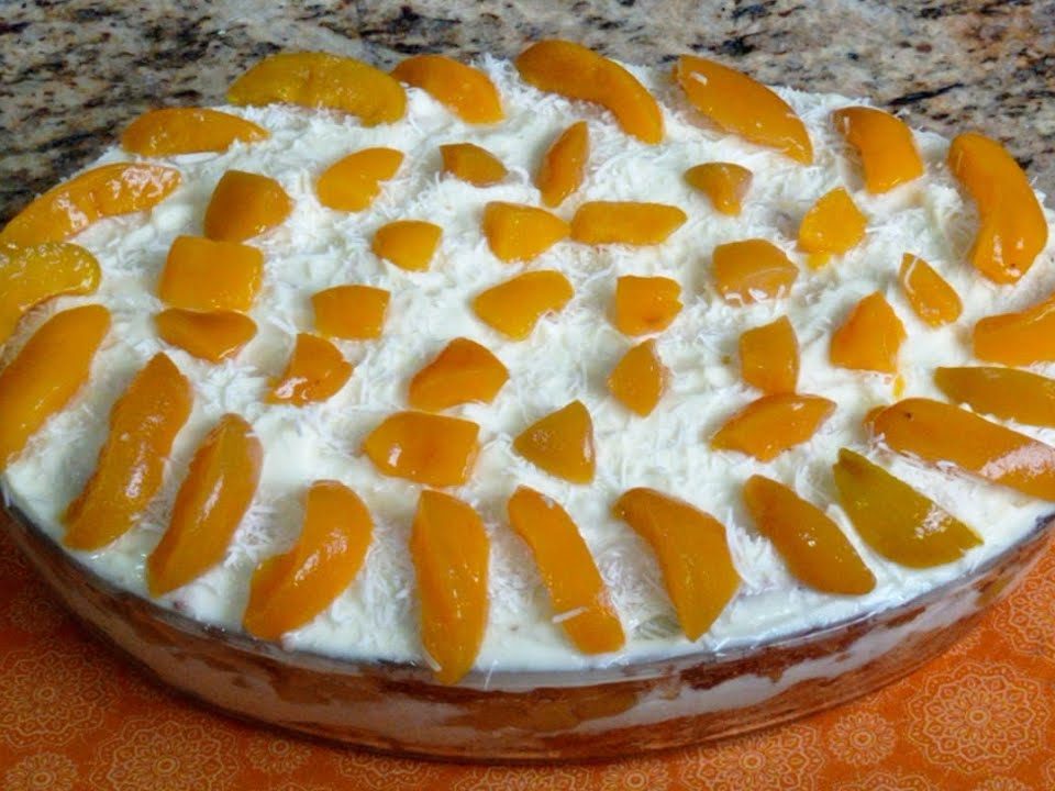 BOLO GELADO DE PÊSSEGO COM NATA | FÁCIL E DELICIOSO