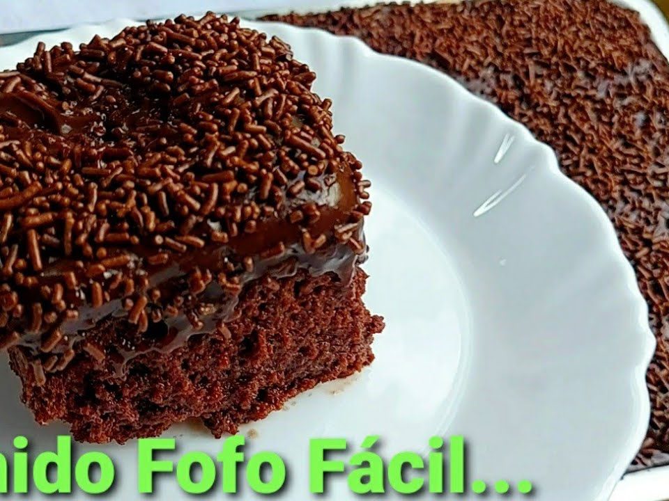 CALDA + COBERTURA Deixa CHOCOLATUDO e MOLHADINHO |Bolo de chocolate Fácil Rápido de Liquidificador