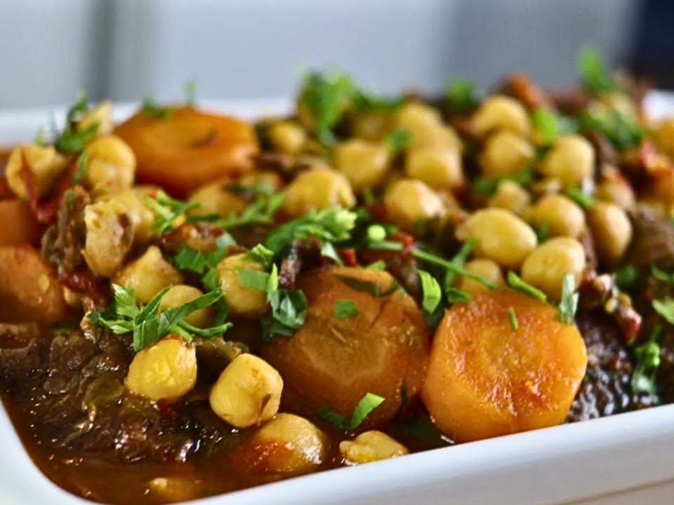 FIZ A MELHOR CARNE DE PANELA COM GRÃO DE BICO.RECEITA FÁCIL DE ENSOPADO.