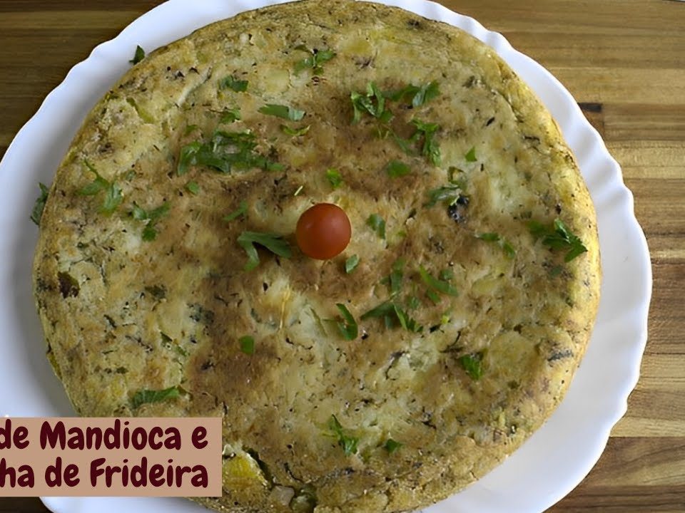 TORTA DE MANDIOCA COM SARDINHA FEITA NA FRIGIDEIRA. OPÇÃO ECONÔMICA PARA SEMANA SANTA