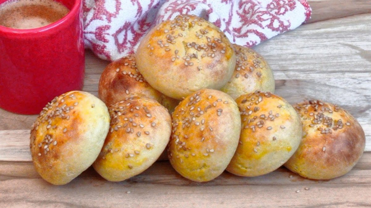 ESTÁ DE DIETA? FAÇA ESSE PÃO DE BATATA DOCE FIT, SEM NENHUM TIPO DE FARINHA, SEM SOVAR