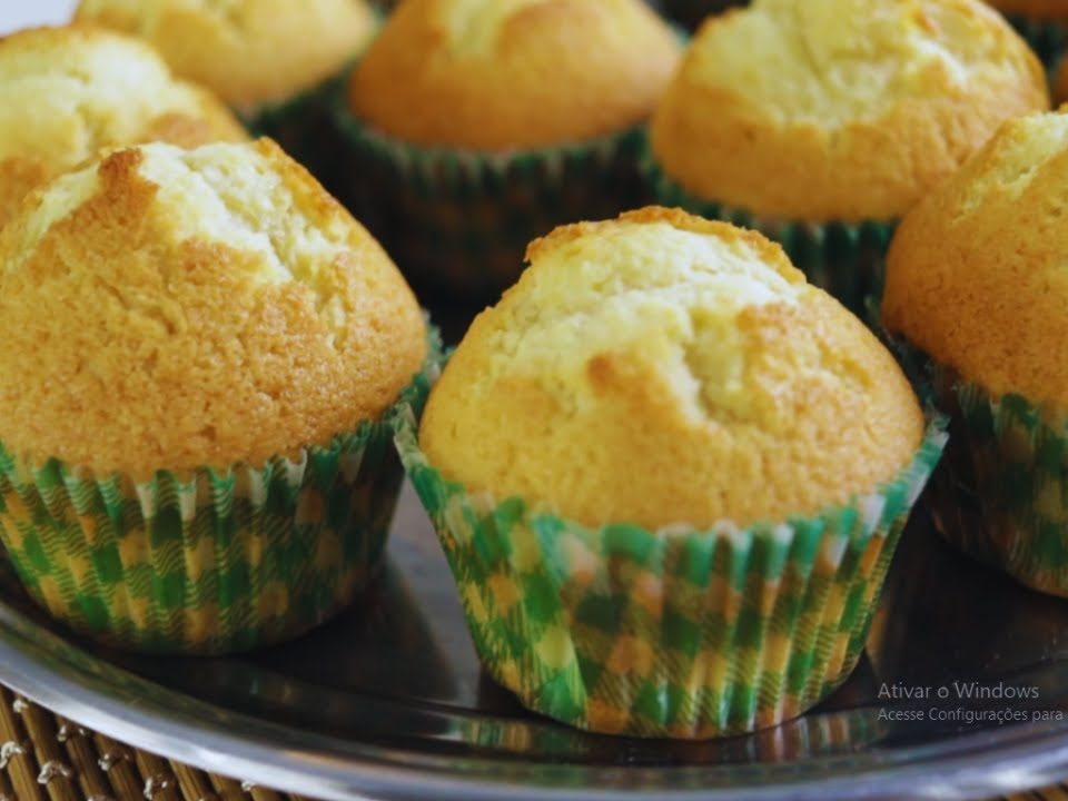 CUPCAKE FÁCIL E ECONÔMICO.SEM LIQUIDIFICADOR E A MASSA FICA FOFINHA.