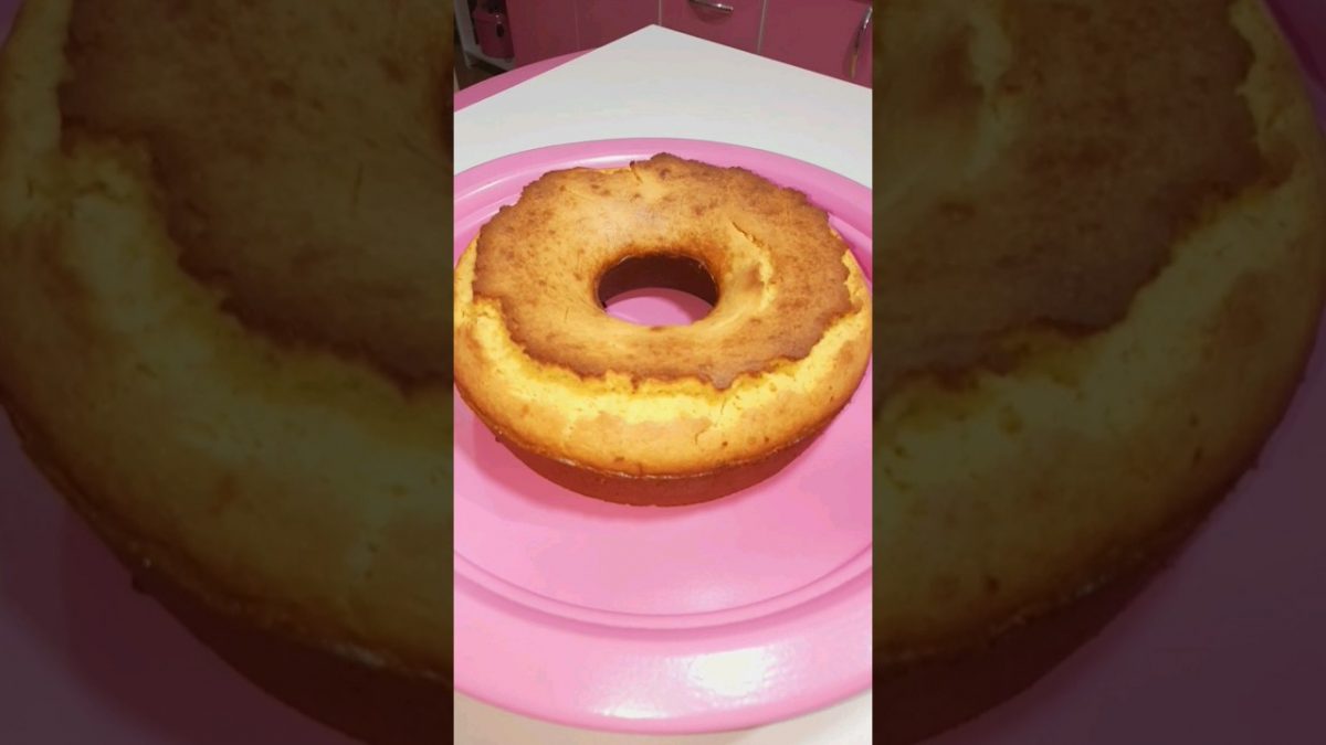 MIM SURPREENDI 😱COM ESSE BOLO DE FUBÁ COM LEITE CONDENSADO 🤤😋