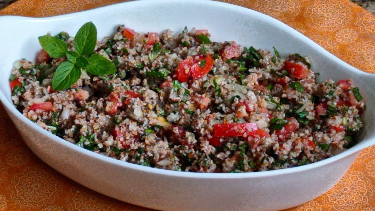 TABULE | SALADA REFRESCANTE SIMPLES E DELICIOSA