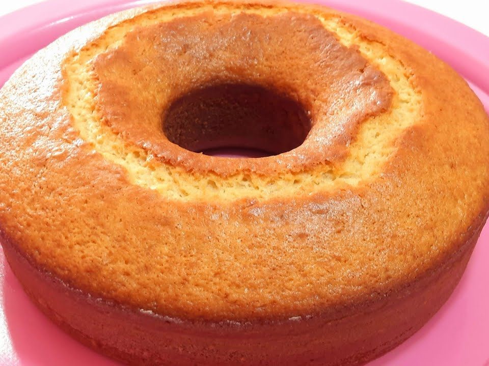 BATEU ASSOU TÁ PRONTO BOLO DE TRIGO FOFINHO UMIDO SIMPLES E DELICIOSO PARA SEU CAFÉ