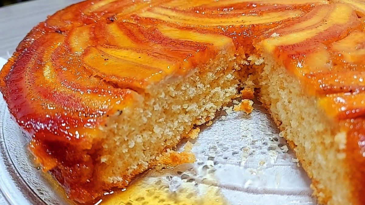 COMO FAZER BOLO DE BANANA CARAMELADA MUITO FOFINHO - Top Receitas