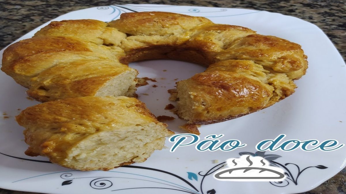 Pão doce caseiro de liquidificador. Sem precisar sovar. Fácil de vc esta fazendo!