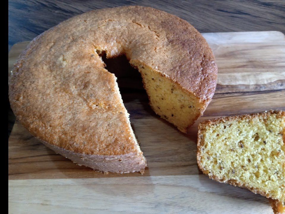 BOLO MARAVILHOSO DE FUBÁ COM ERVA DOCE - VOCÊ NÃO VAI CONSEGUIR PARAR DE COMER ESSE BOLO!