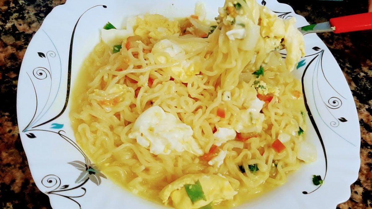 Miojo turbinado com, ovos e queijo/ uma delícia super fácil de fazer🥚🥚🍝🍝🍝🍝