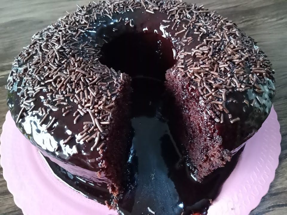 BOLO DE CHOCOLATE FOFINHO / NEGA MALUCA