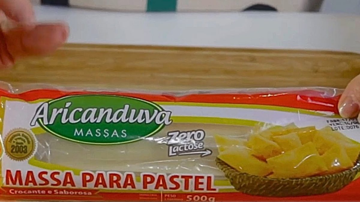 FIZ ISTO NA MASSA DE PASTEL E NÃO SOBROU NADA.