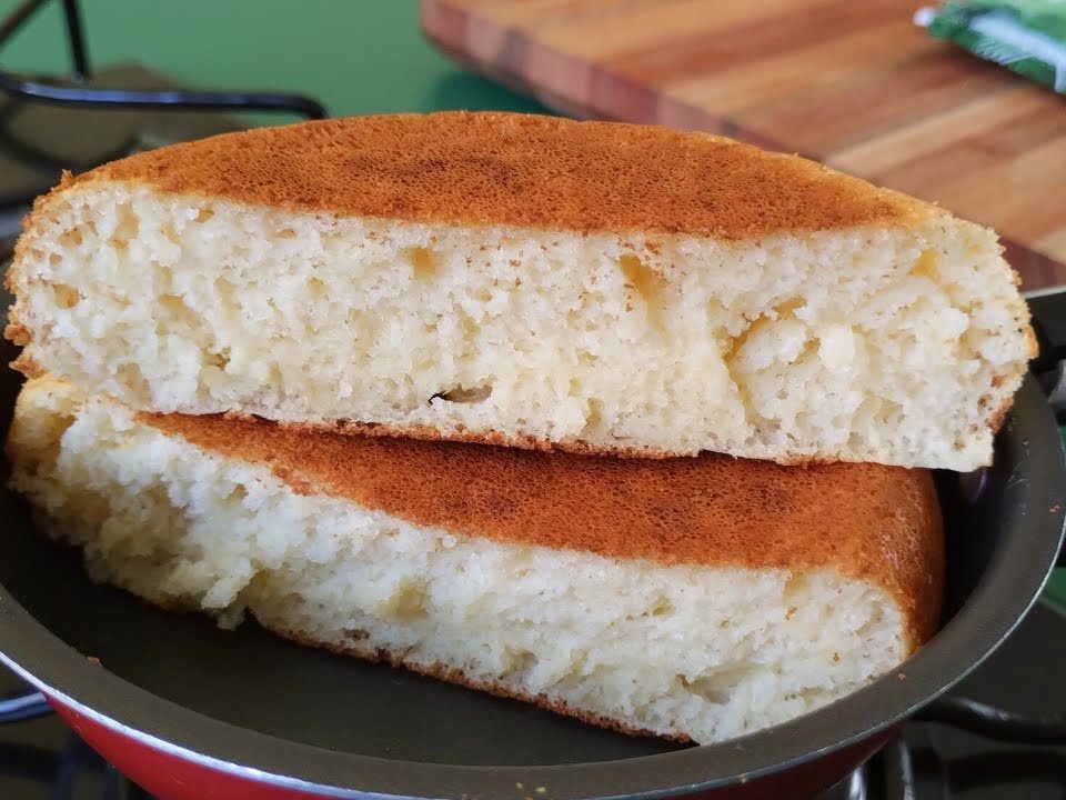 SEM TRIGO E SEM FORNO PÃOZINHO NA FRIGIDEIRA EM POUCOS MINUTOS E SEM SUJEIRA