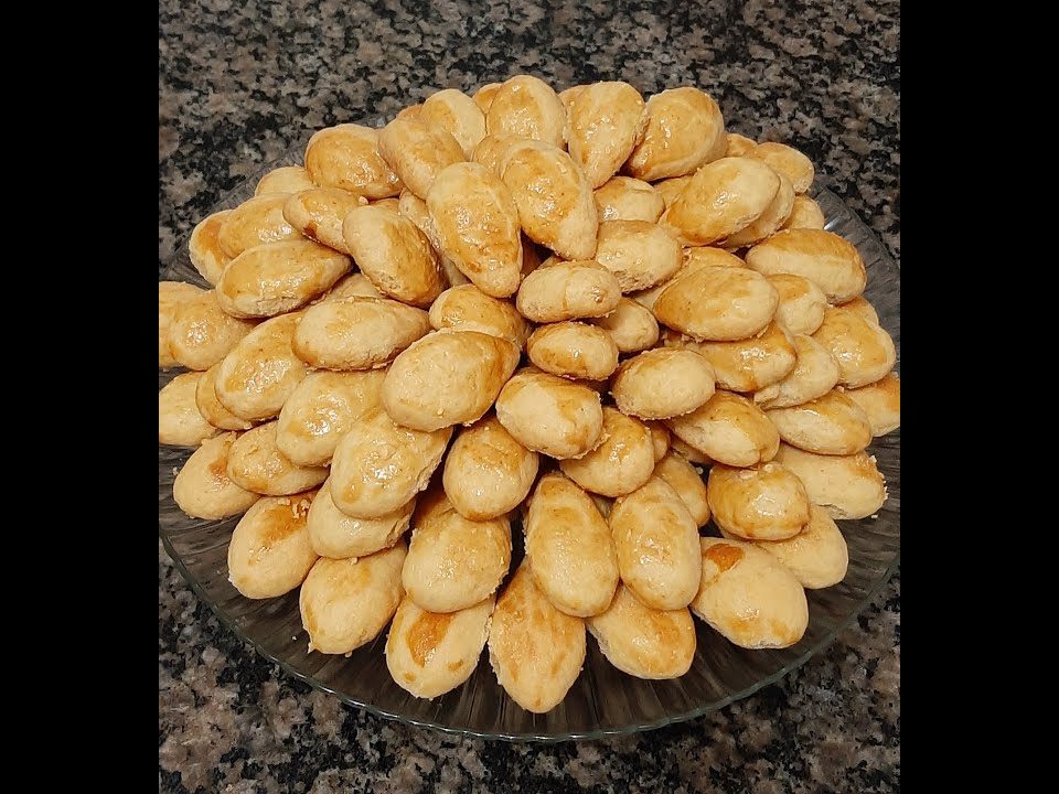 Salgadinho  de queijo com 3 ingredientes, ótimo para vender ou para sua festa . Uma delícia