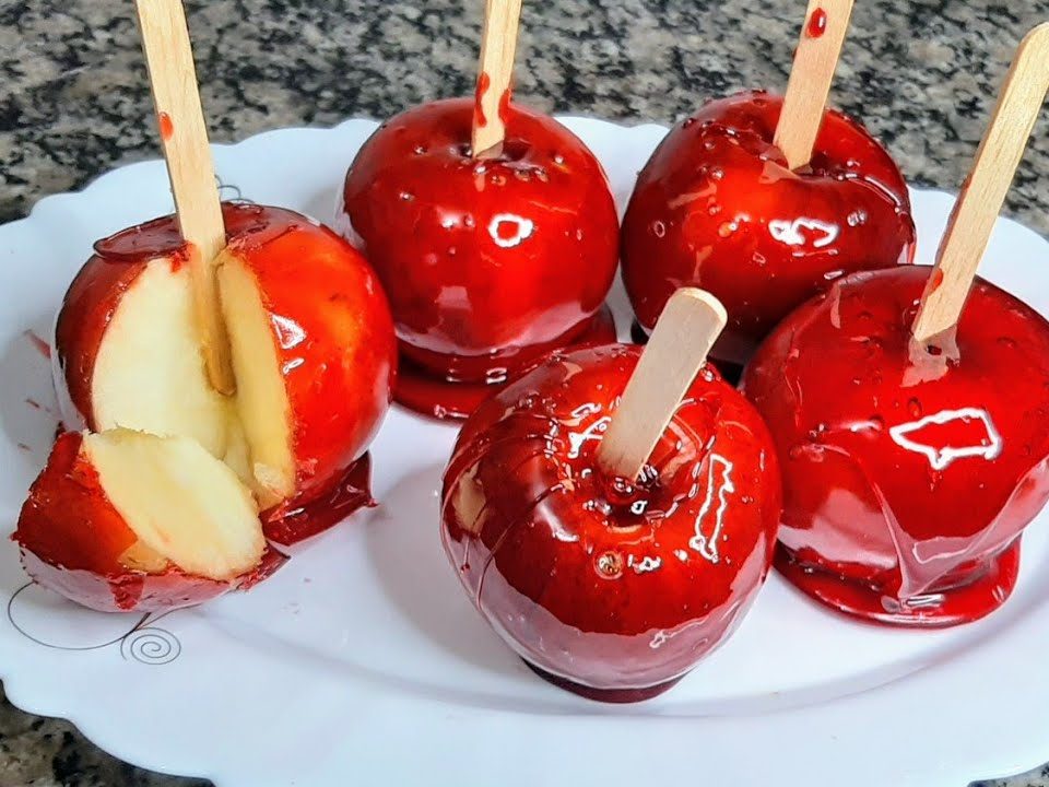 Como fazer maçã do amor / uma delícia e super crocante!🍎🍎🍎🍎🍎