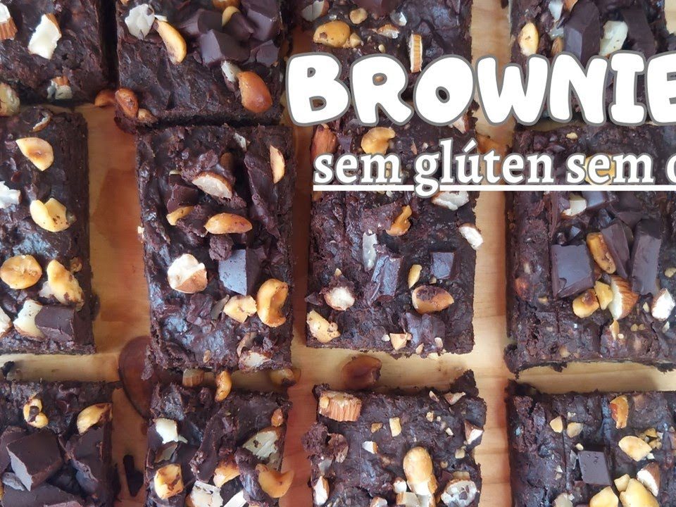 Receita de Brownie Fit de Iogurte Grego SIMPLES E FÁCIL - Receita sem glúten sem ovo