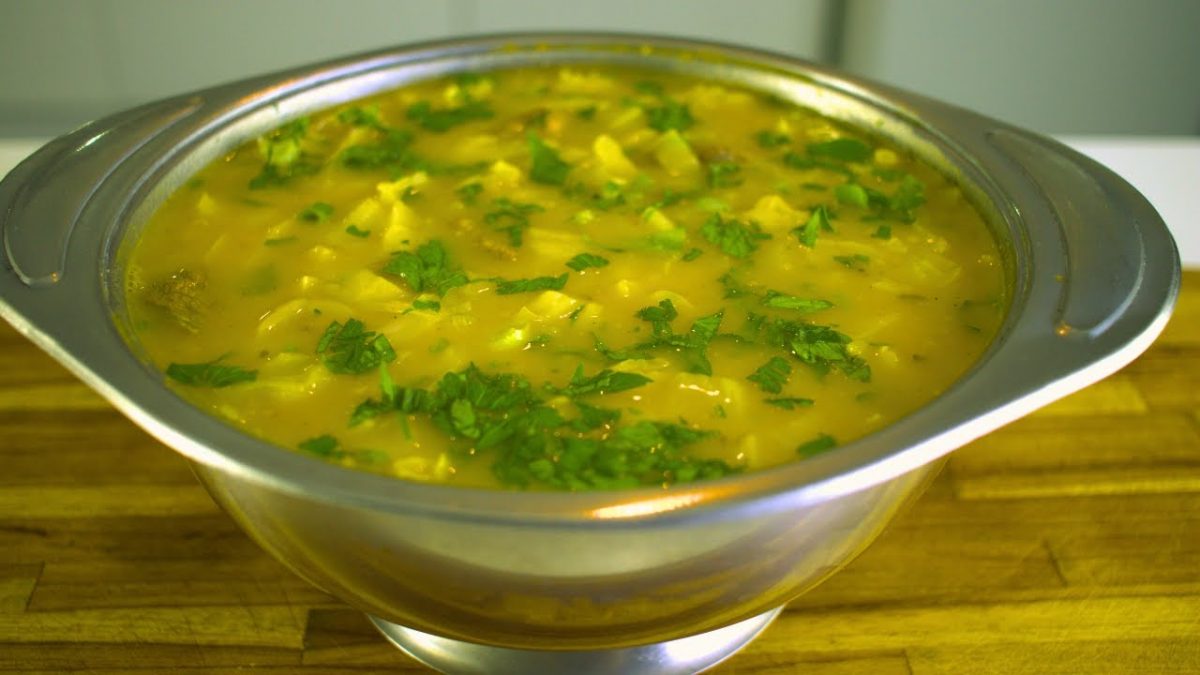 SOPA DE CARNE COM REPOLHO CREMOSA.QUENTINHA E SABOROSA