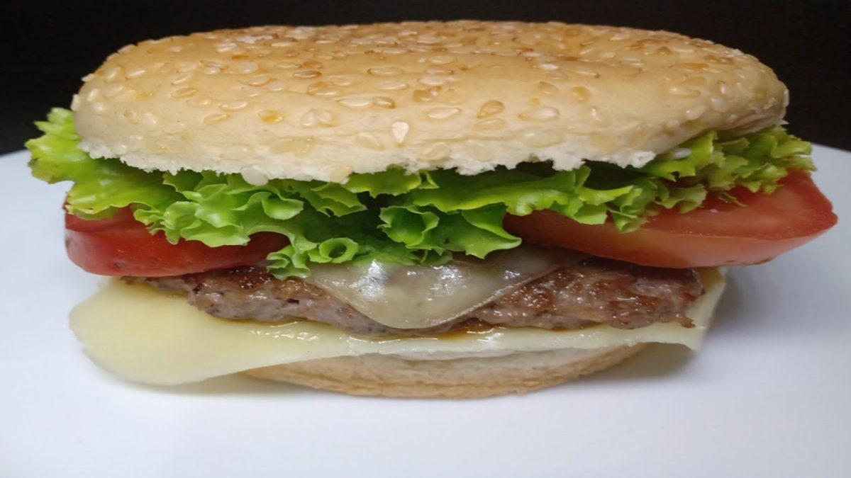 X-SALADA COM HAMBURGUER ARTESANAL