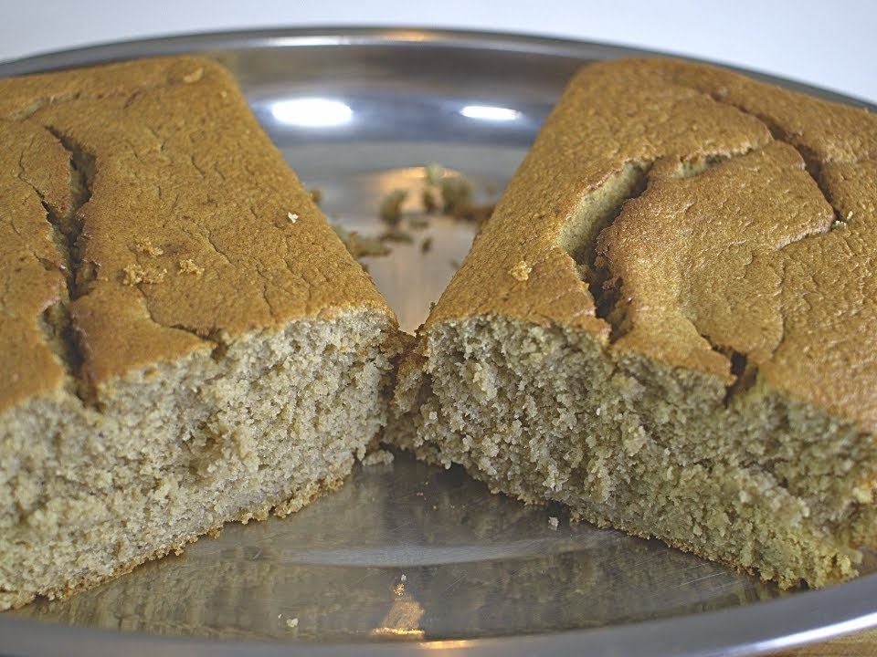 EM 5 MINUTOS FIZ ESTE BOLO DE BANANA SEM FARINHA DE TRIGO E SEM LEITE.