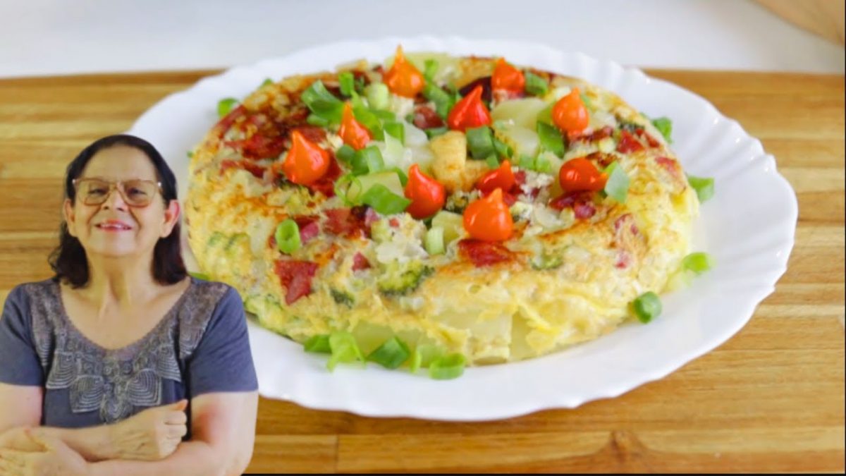 RECEITA DE FRITADA DE BATATAS COM CALABRESA.RECEITA SIMPLES SABOROSA.